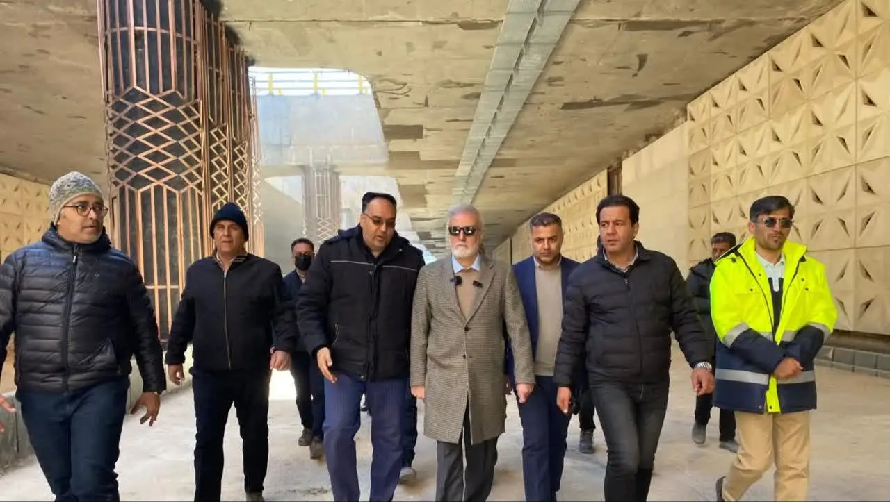بازدید سرزده مدیریت شهری کلانشهر شیراز از ابرپروژه زیر گذر گویم