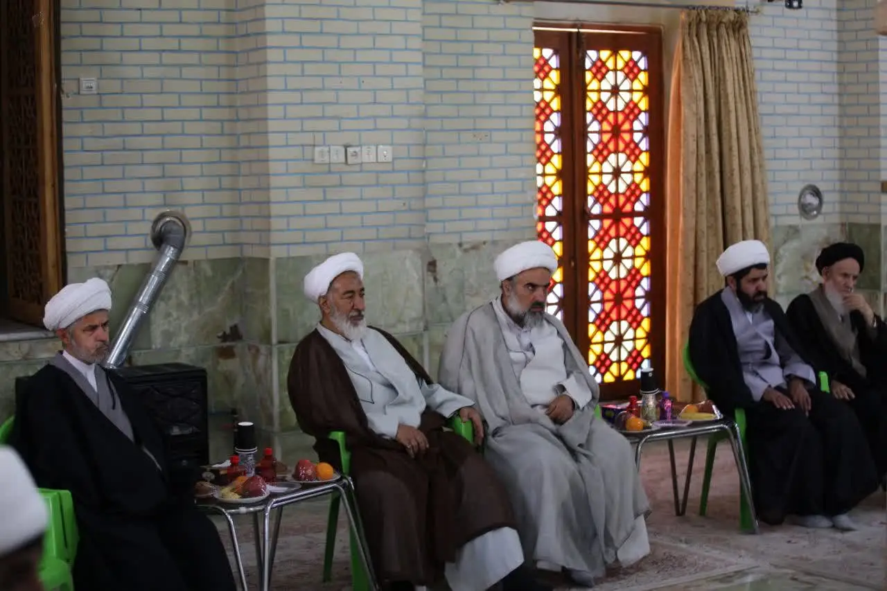 مذاکرات باید منجر به رفع تحریم ها شود/ دستگاه دیپلماسی نشان داده در قضیه مذاکرات تابع اوامر رهبری است