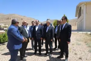 تسریع در تکمیل پروژه‌های درمانی فارس با تأکید دولت بر مشارکت مردمی