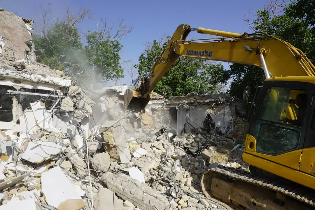 تخریب ساخت‌ تخریب وسازهای غیرمجاز در باغات قصردشت؛ ۴۸۰ مترمربع آزادسازی شد