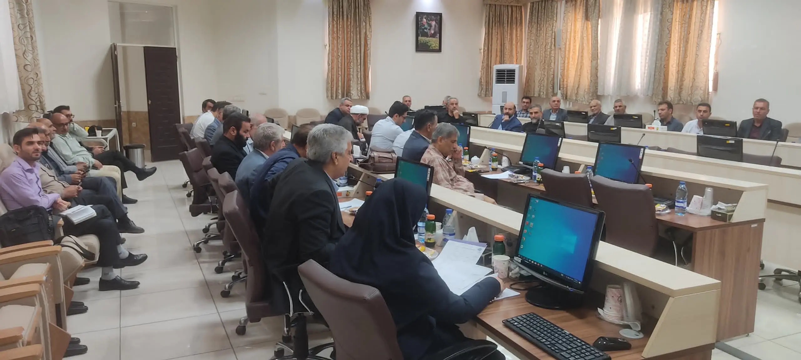 آیین هم اندیشی روسای شورای شهرستان های مجمع خیرین تامین سلامت استان فارس با هدف تبادل نظر در راستای افزایش