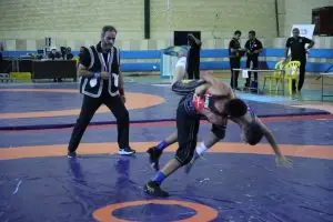 شیراز میزبان نوجوانان پهلوان ایران شد