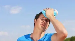 هشدار بهداشتی در روزهای گرم تابستان: گرمازدگی؛ علائم، پیشگیری و اقدامات اضطراری برای حفظ سلامت