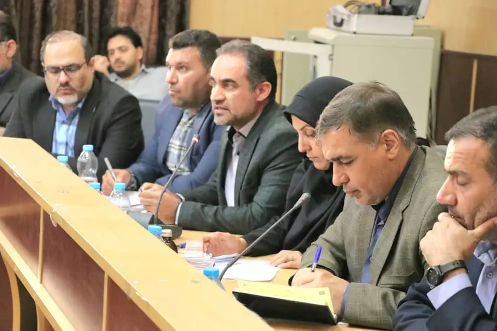 راه‌اندازی و توسعه ۲ شهرک صنعتی در سروستان؛ تحقق برنامه‌های اشتغال و رونق اقتصادی با ۹۷ قرارداد سرمایه‌گذاری