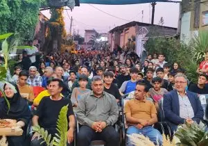 اهدا لوازم‌التحریر به کودکان کار محلات کم‌برخوردار شیراز همزمان با آغاز سال تحصیلی