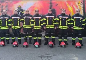 تجهیز آتش‌نشانان صدرا به لباس و تجهیزات عملیاتی جدید   