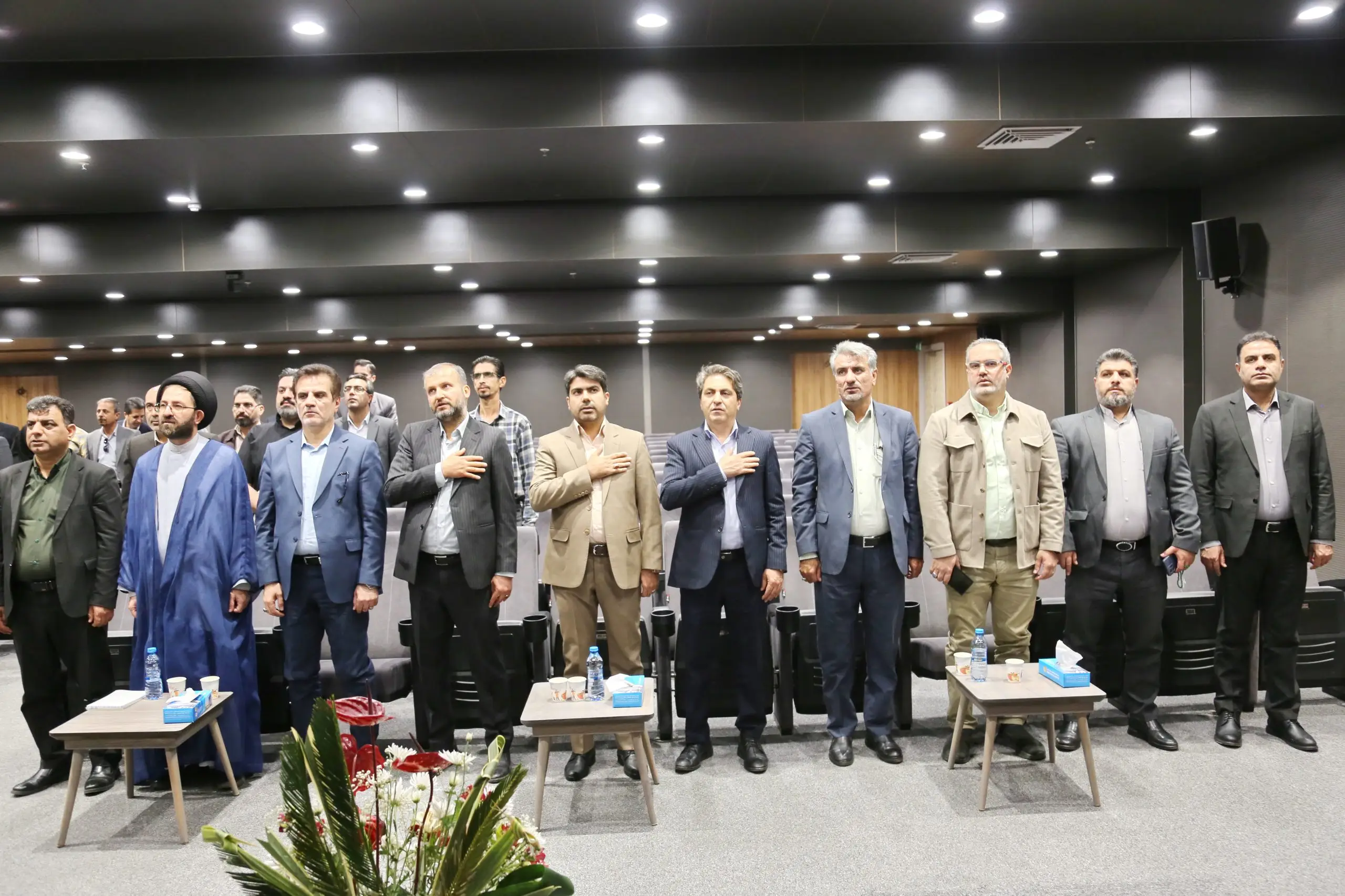 هماهنگی دستگاه‌ها و آینده‌نگری، ضرورت اصلی پدافند غیرعامل است/ تأکید شهردار صدرا بر لزوم طراحی شهری با نگاه پدافند غیرعامل