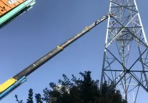 احداث دکل مخابراتی ۵۴ متری در شیراز؛ گام جدید شرکت برق منطقه‌ای فارس در توسعه شبکه بی‌سیم دیجیتال