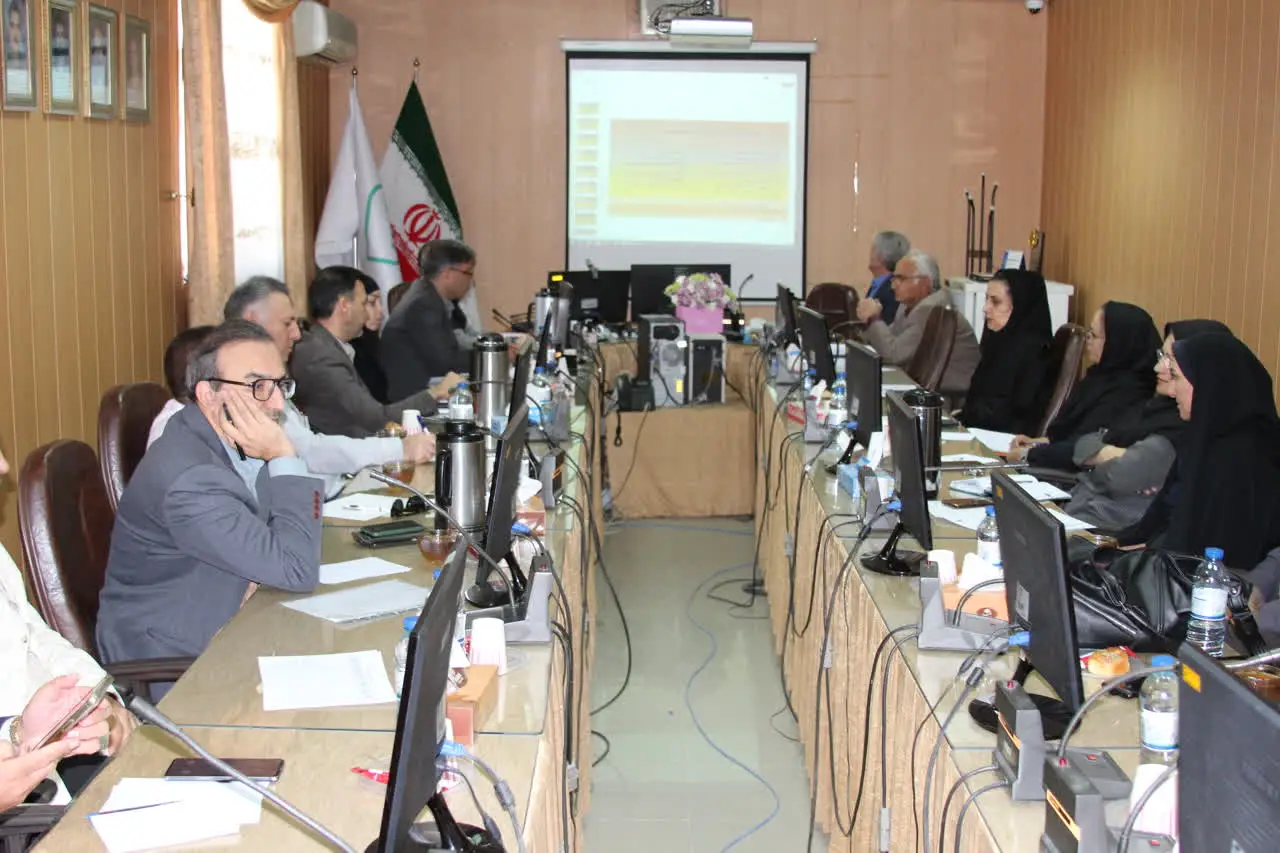 اولین جلسه سند ملی امنیت غذایی فارس با تأکید بر ایمنی غذا برگزار شد