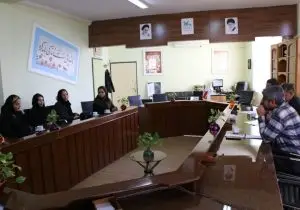 نقش تئاتر کودک در هویت‌یابی نسل آینده؛ کانون پرورش فکری فارس میزبان نشست راهبردی برای ارتقاء استانداردهای نمایش