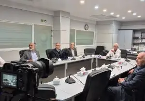 ضرورت حرکت استانی برای پیشگیری از بیماری‌های غیرواگیر در فارس/ تأکید مجمع خیرین بر اولویت پیشگیری