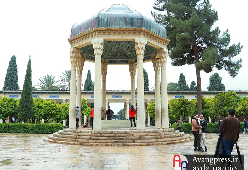 گزارش تصویری/ آرامگاه حافظ؛ قرارگاه سکون و تأمل