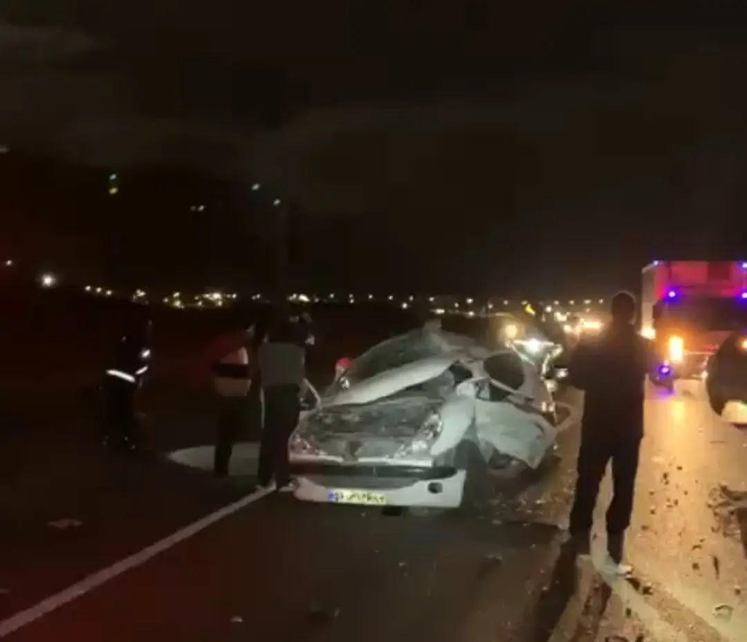 برخورد تریلی با پژو ۲۰۶ در کمربندی اکبرآباد شیراز یک مصدوم برجای گذاشت