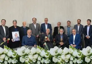 آیین سپاس از مدیران آموزش و پرورش ناحیه سه شیراز