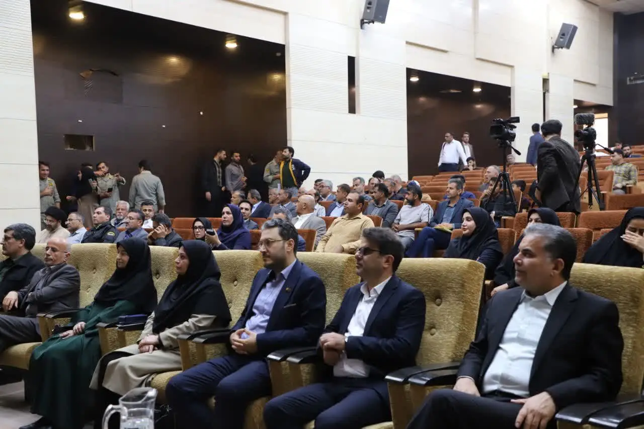 معاون رئیس‌جمهور: تقویت زیرساخت‌های حفاظتی کوه‌هوا با اجرای مسئولیت اجتماعی صنایع