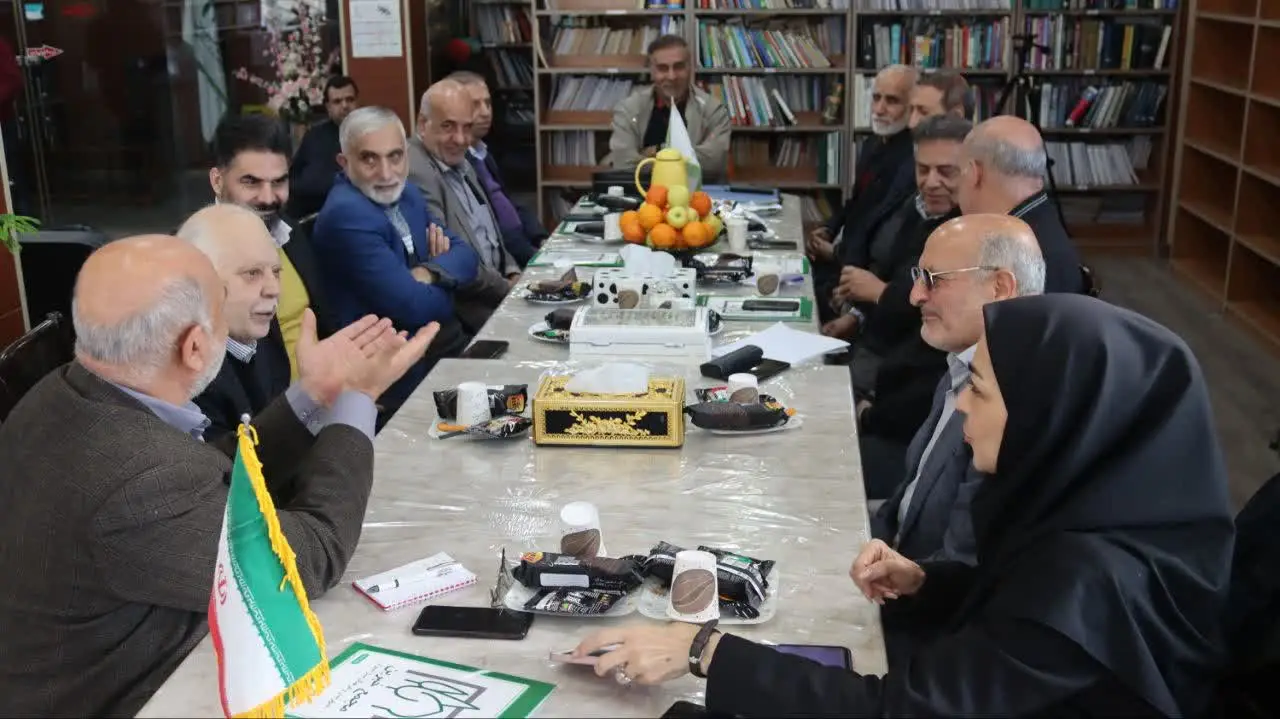 حمایت شورای شهر شیراز از فعالیت‌های مجمع خیرین شهرساز و فرهنگ‌ساز