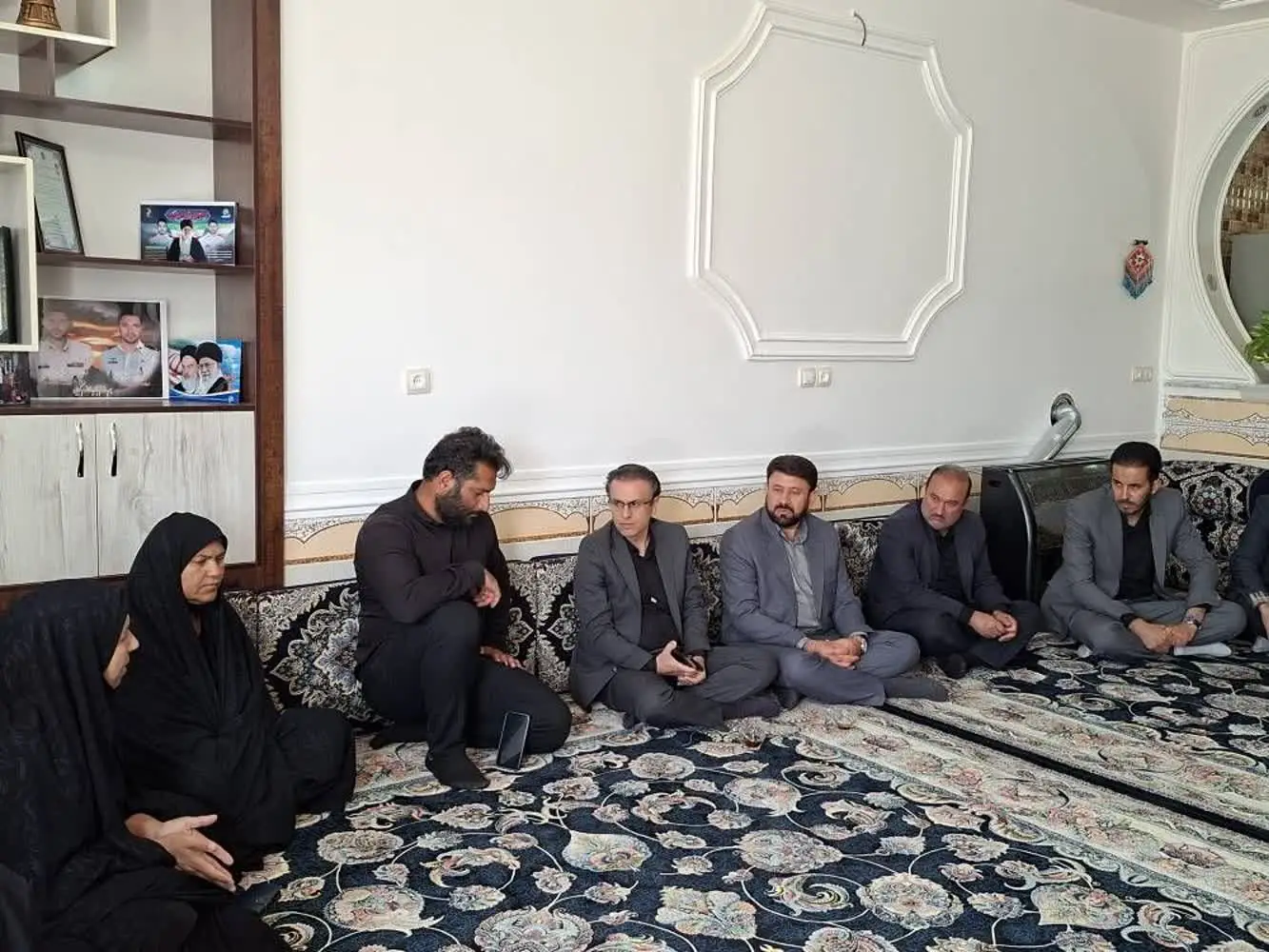 علوی به خرامه، کوار و سروستان رفت / دیدار با خانواده شهدای «سلیمی، جوادی‌نیا، صفری و فیضیان»