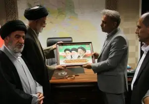 تأکید حجت‌الاسلام طاهری بر نقش بی‌بدیل معلمان در پیشرفت جامعه