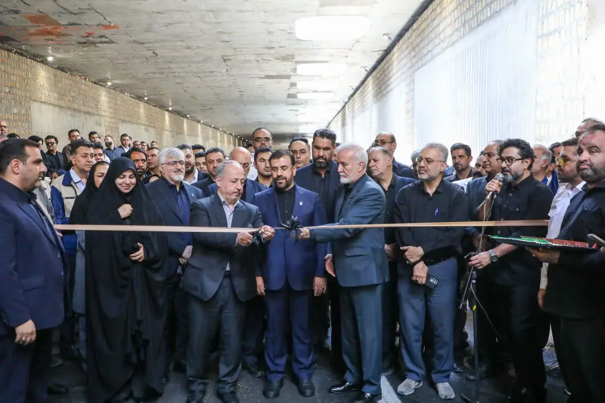 زیرگذر یک‌هزار متری شیراز زیر بار ترافیک رفت