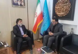 تأکید مدیرکل میراث فرهنگی فارس و بخشدار خشت بر توسعه شهر ملی حصیربافی و حمایت از هنرمندان