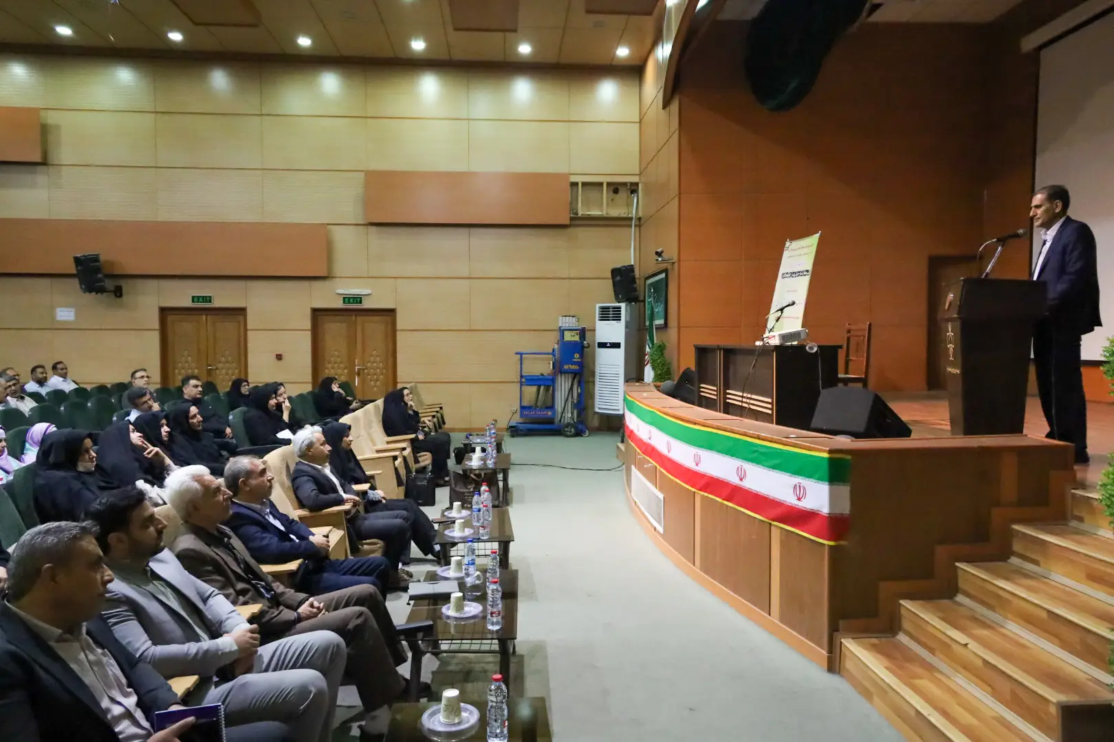باید زمینه ابتلا دانش آموزان به آسیب های اجتماعی را از بین برد