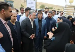 تأکید وزیر بهداشت بر توسعه زیرساخت‌های بیمارستان کوه‌چنار متناسب با نیاز منطقه