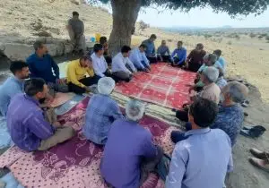تأمین آب پایدار و رفع تعارضات محیط زیستی در بختگان؛ وعده‌های مدیرکل امور عشایر فارس