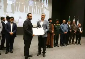 صدرا باید مثل یک شهر بزرگ مدیریت شود