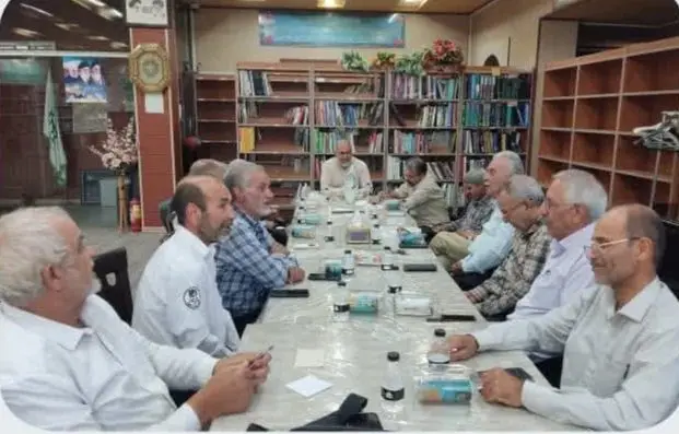 هم‌اندیشی همیاران مهربان ترافیک برای کاهش حوادث شهری در شیراز