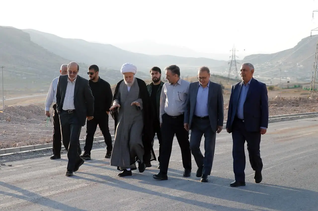 دژکام: شهر سلامت شیراز باید به پیشران اقتصادی فارس تبدیل شود