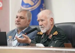 سردار اسدی در تجلیل از ایثارگران کمیته امداد فارس: خدمت به محرومان، «تجارت با خدا» و تداوم مسیر حماسه‌آفرینان دفاع مقدس است