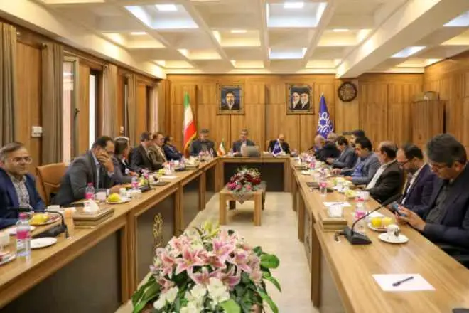 نشست شورای آموزش عالی فارس با حضور معاون وزیر علوم در دانشگاه شیراز برگزار شد