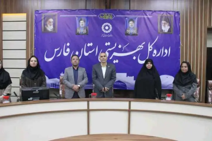 رونمایی از پوستر دوازدهمین جشنواره منطقه ای تئاتر افراد دارای معلولیت خلیج فارس در شیراز